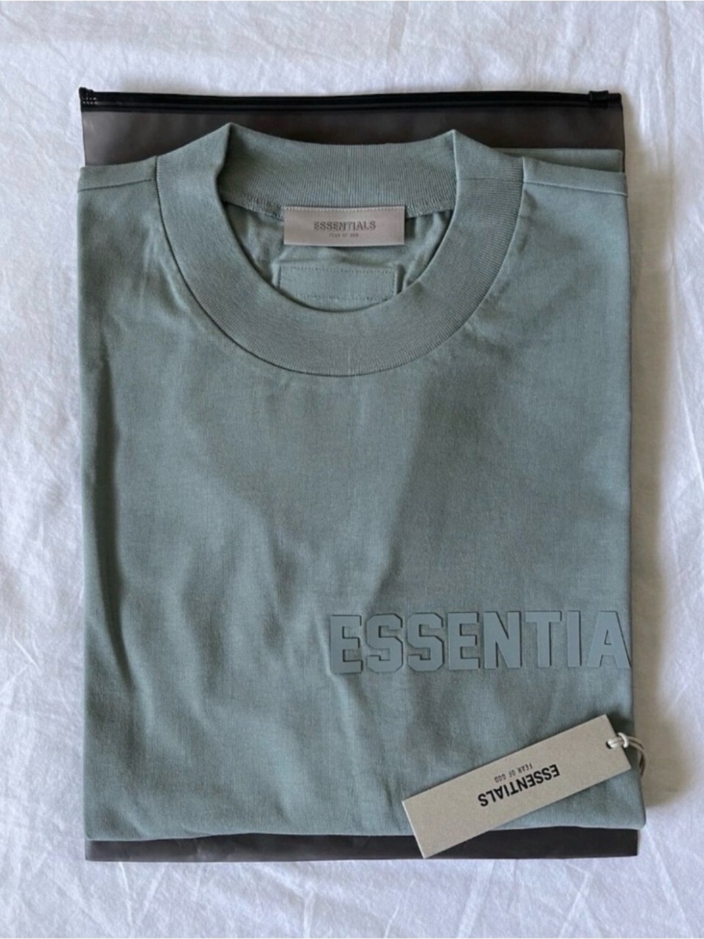 Fear of God ESSENTIALS Crewneck T-Shirt sycamore